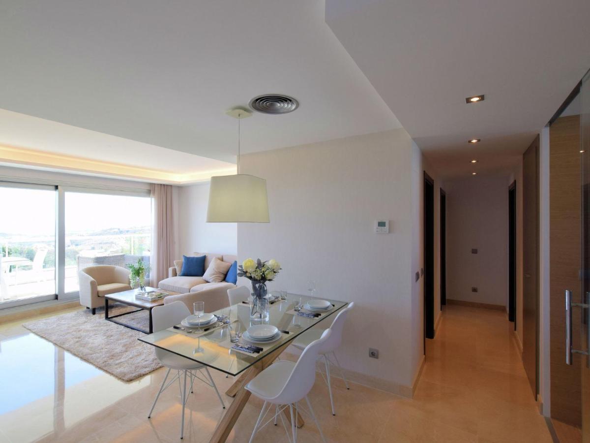 Belvilla By Oyo Miraval Sitio de Calahonda Room photo